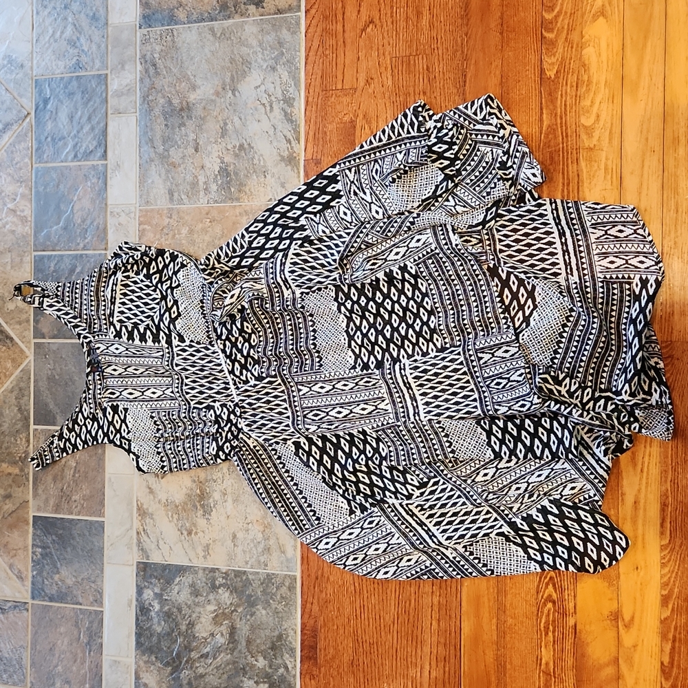 Sheer Boho Pattern Dress Shell Size Medium